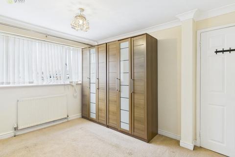 17 Derwent, Tamworth, B77 2LD