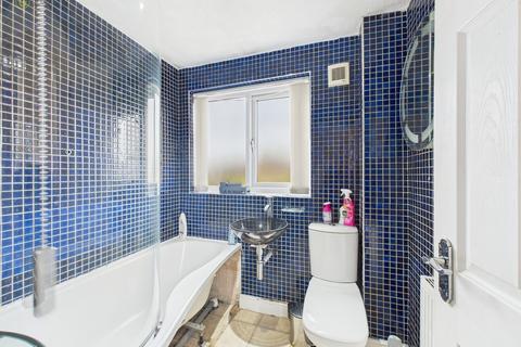 17 Derwent, Tamworth, B77 2LD