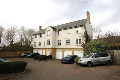 1 bedroom apartment to rent, Holden Close, Braintree