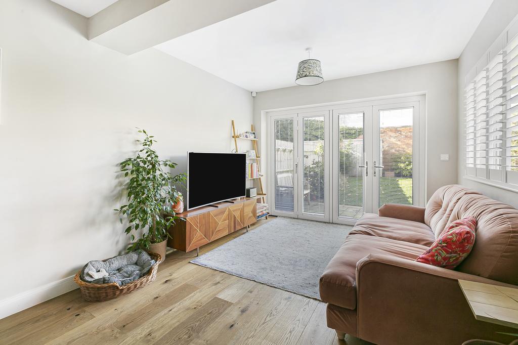 Kitchen, Living/Dining Room