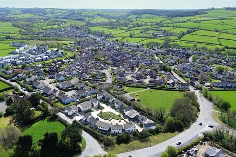 2 bedroom semi-detached house for sale, Long Close, Barnstaple EX32