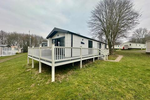 2 bedroom mobile home for sale, Lee Valley Campsite Sewardstone, Sewardstone Road