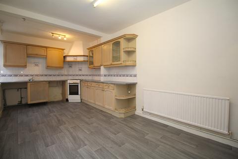 4 bedroom terraced house to rent, Howard Street, Loughborough, LE11