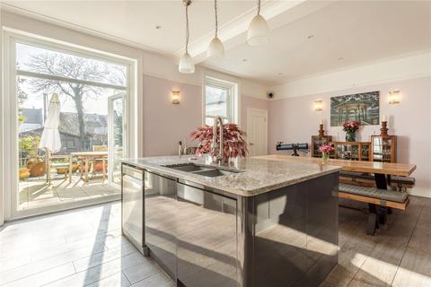 5 bedroom link detached house for sale, Old Shoreham Road, Hove, East Sussex, BN3