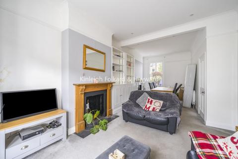 4 bedroom house to rent, Camborne Road London SW18