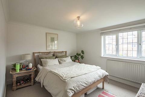 2 bedroom terraced house to rent, 3 Pangbourne Mews, Pangbourne on Thames, RG8