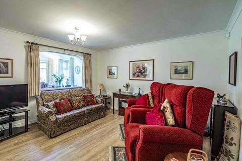 1 Beechwood Close, Goring Heath, Reading, RG8 7SG