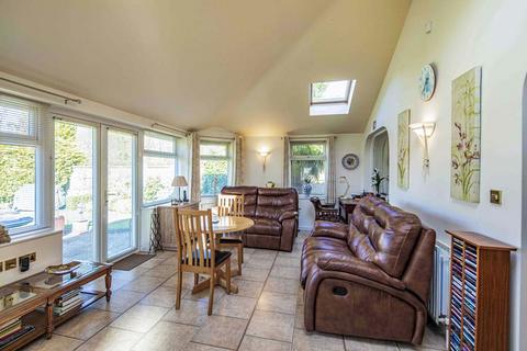 1 Beechwood Close, Goring Heath, Reading, RG8 7SG