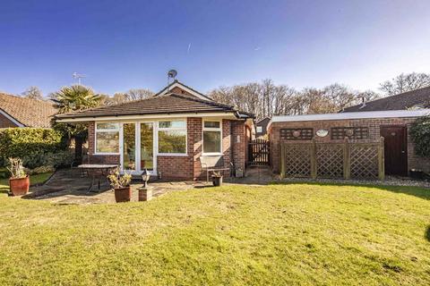 1 Beechwood Close, Goring Heath, Reading, RG8 7SG