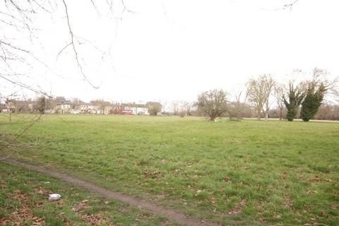 72 Forest View Road, London, E12 5HU