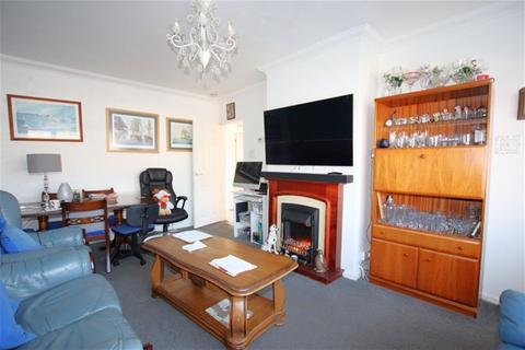 2 bedroom semi-detached bungalow for sale, Hawthorn Road, Great Clacton, Clacton on Sea