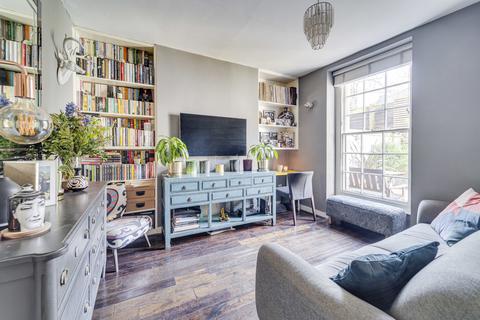 2 bedroom ground floor maisonette for sale, North Gower Street, Euston, London, NW1