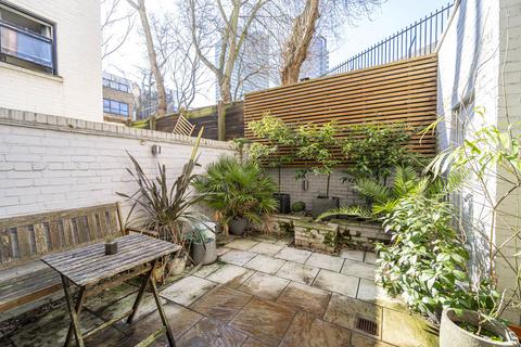 2 bedroom ground floor maisonette for sale, North Gower Street, Euston, London, NW1