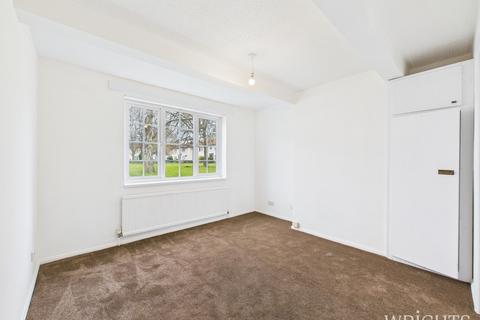 1 bedroom flat to rent, GUESSENS COURT, HERTS AL8