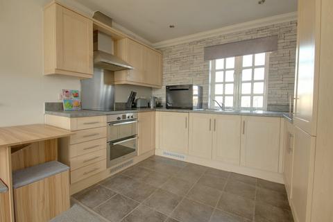 2 bedroom flat for sale, Sherring Road, Shepton Mallet, BA4