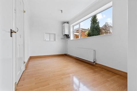 41 Severn Road, Oadby, Leicester, LE2 4FU