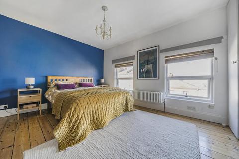 2 bedroom flat for sale, Rommany Road, West Norwood