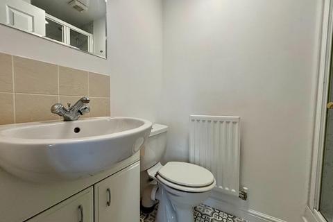 23 Finney Drive, Grange Park, Northampton, NN4 5DT