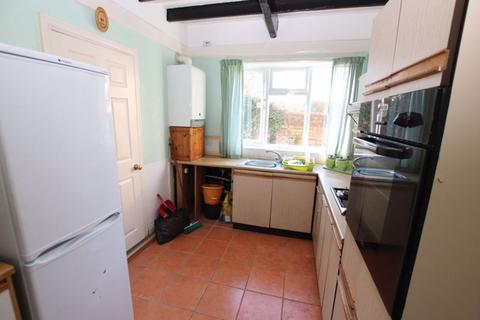 4 bedroom semi-detached house for sale, CLEE ROAD, CLEETHORPES