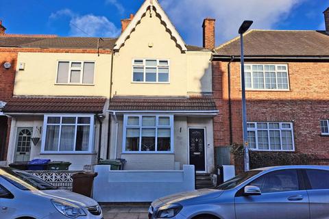 3 bedroom terraced house for sale, LEGSBY AVENUE, GRIMSBY