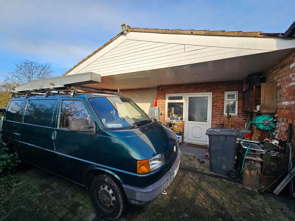Garage 4