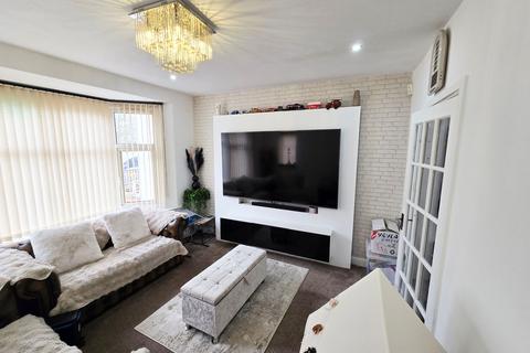 4 bedroom terraced house for sale, East Park Road, Leicester, LE5