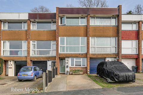 3 bedroom terraced house for sale, Sunningvale Avenue, Biggin Hill TN16