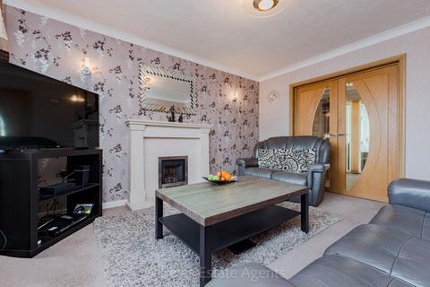 3 bedroom semi-detached house for sale, Millersdale Grove, Beechwood, Runcorn