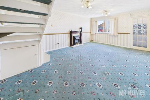 17 Aintree Drive, Cardiff, CF5 5BD