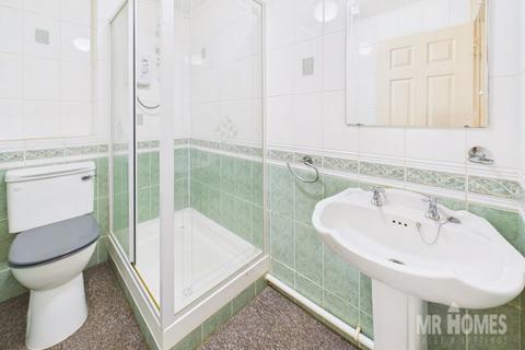 17 Aintree Drive, Cardiff, CF5 5BD