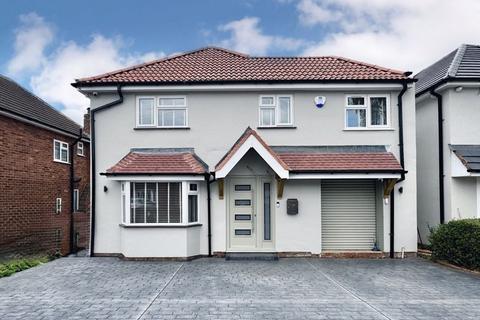 Roughley Drive, Four Oaks, Sutton Coldfield, B75 6PN