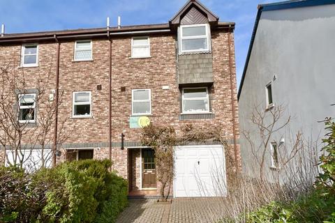 3 bedroom terraced house for sale, Mulberry Close, Conwy