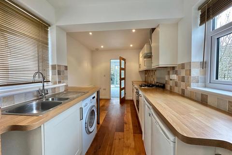 8 The Leas, Truro, TR1 1NJ