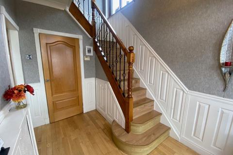 123 Broadway, Chadderton, Oldham, OL9 0EL
