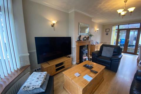 123 Broadway, Chadderton, Oldham, OL9 0EL