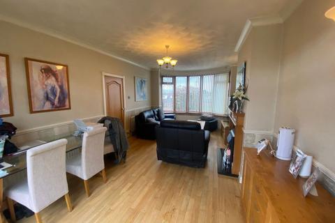 123 Broadway, Chadderton, Oldham, OL9 0EL
