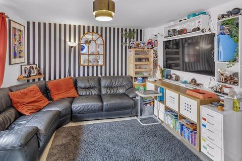 18 Fleetwith Close, Middleton, Manchester, M24 5TB