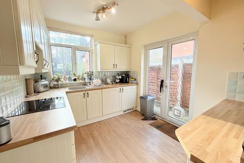 3 bedroom semi-detached house for sale, Dene Court Road, Solihull