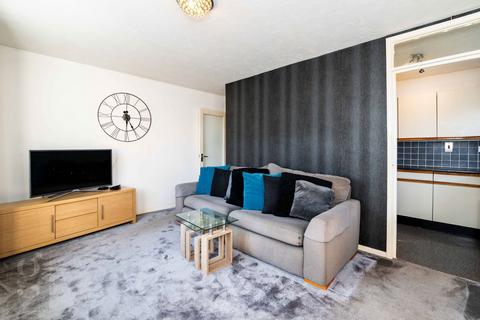 1 bedroom flat for sale, Newbury Court, Bobblestock, Hereford