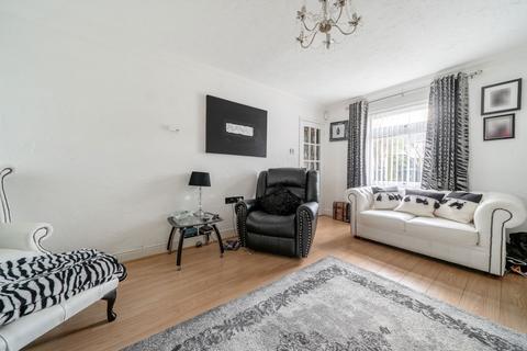 20 Buckfast Close, Basingstoke, RG24 9HD