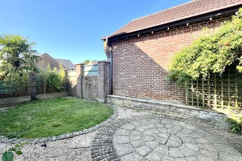 3 bedroom detached house for sale, Laurel Gardens, Chard, Somerset TA20