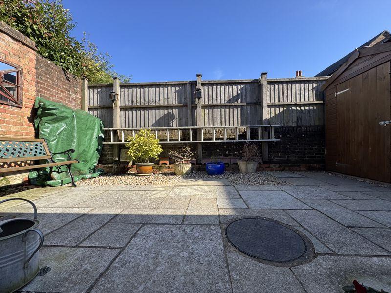 Courtyard Garden
