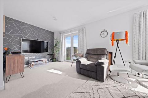 26 Holly Tree Crescent, Carshalton, SM5 2FB