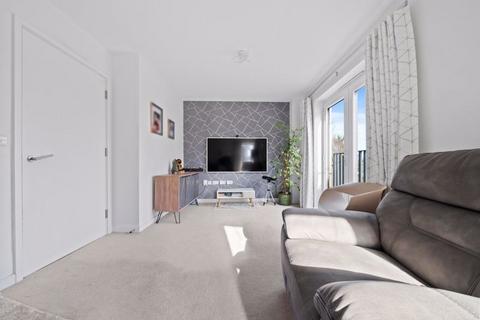 26 Holly Tree Crescent, Carshalton, SM5 2FB