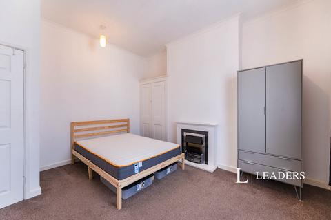 1 bedroom in a house share to rent, Granada Road, Southsea