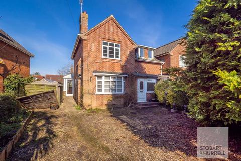 2 bedroom semi-detached house for sale, Cawston Road, Norwich NR10