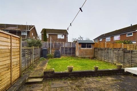 3 bedroom terraced house for sale, Cedar Drive, Kingsclere, Newbury, Hampshire, RG20