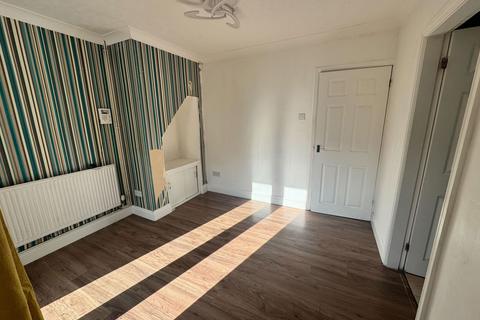 18 Maes Y Tyra, Resolven, Neath, SA11 4NN