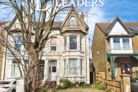 1 bedroom flat to rent, York Road, Southend on Sea, SS1