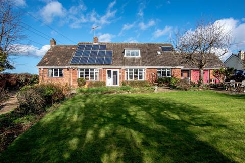 4 bedroom detached house for sale, Rectory Road, Norton Fitzwarren, Taunton